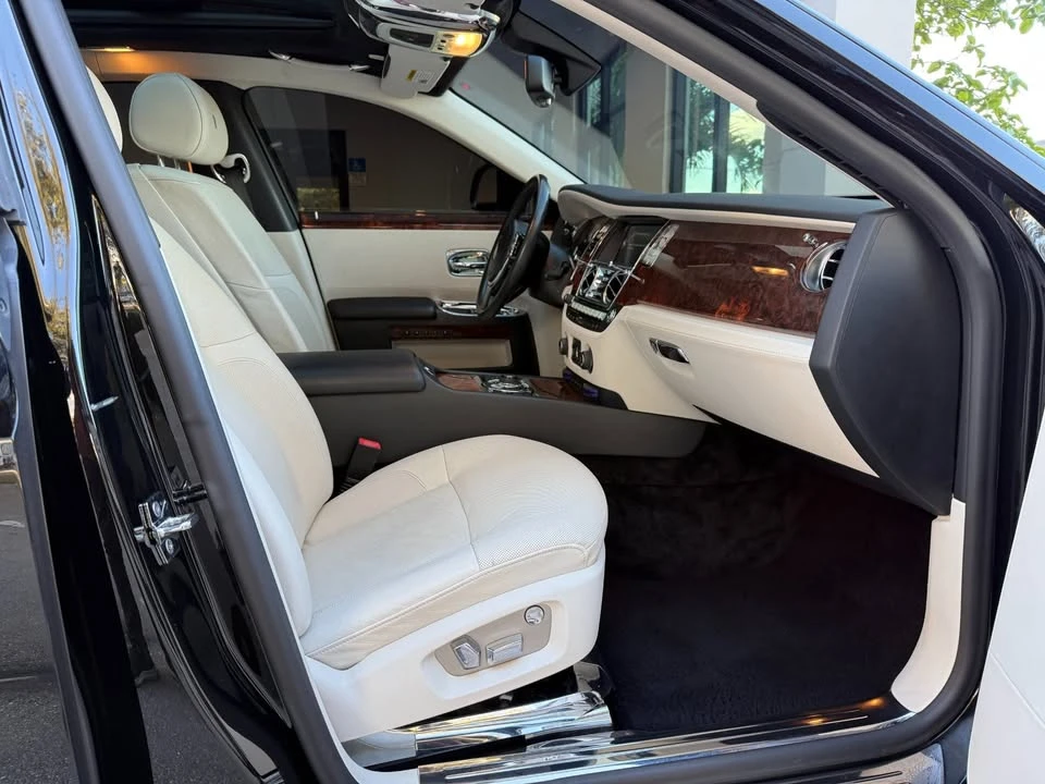 2013 Rolls-Royce Ghost 1st Gen - Image 16 of 20
