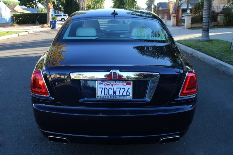 2013 Rolls-Royce Ghost 1st Gen - Image 10 of 31