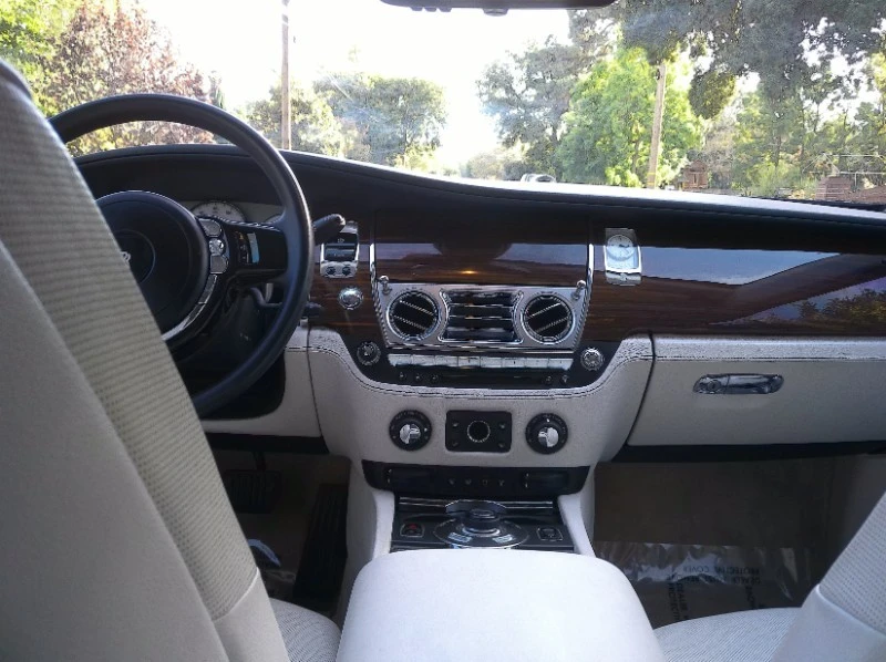 2013 Rolls-Royce Ghost 1st Gen - Image 28 of 31