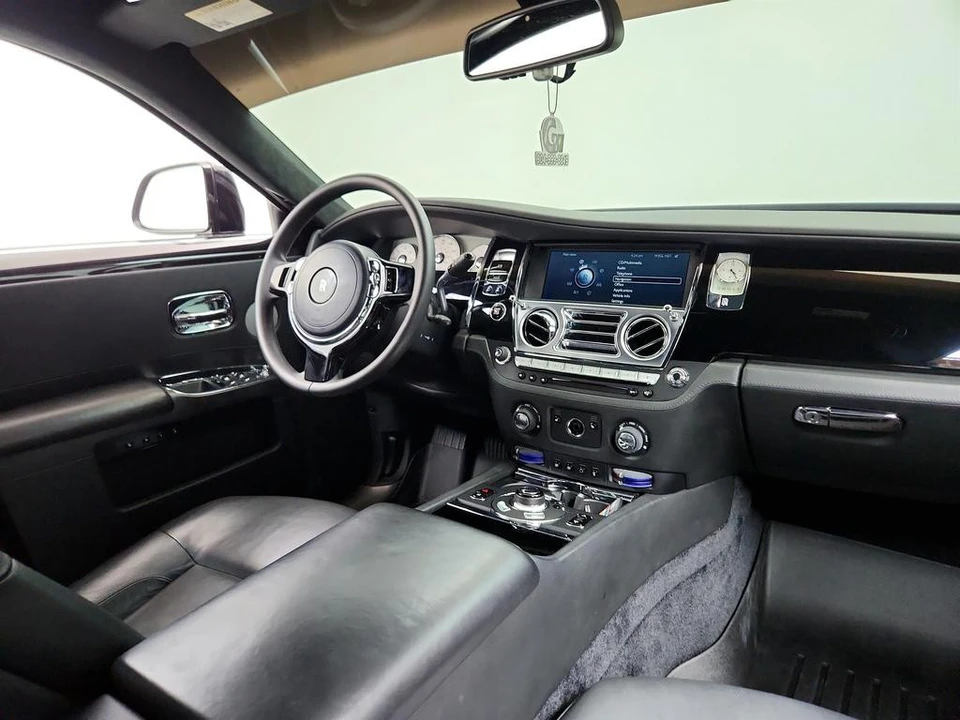 2013 Rolls-Royce Ghost 1st Gen - Image 26 of 31