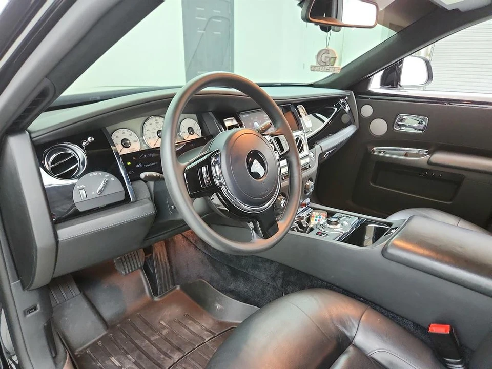 2013 Rolls-Royce Ghost 1st Gen - Image 13 of 31