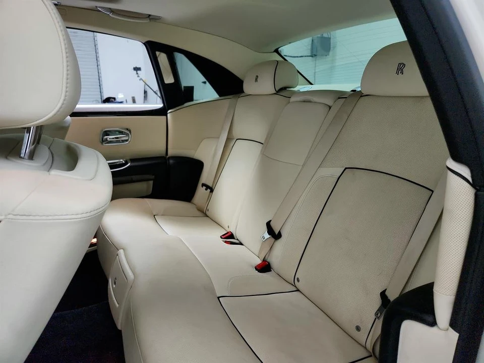 2013 Rolls-Royce Ghost 1st Gen - Image 24 of 31