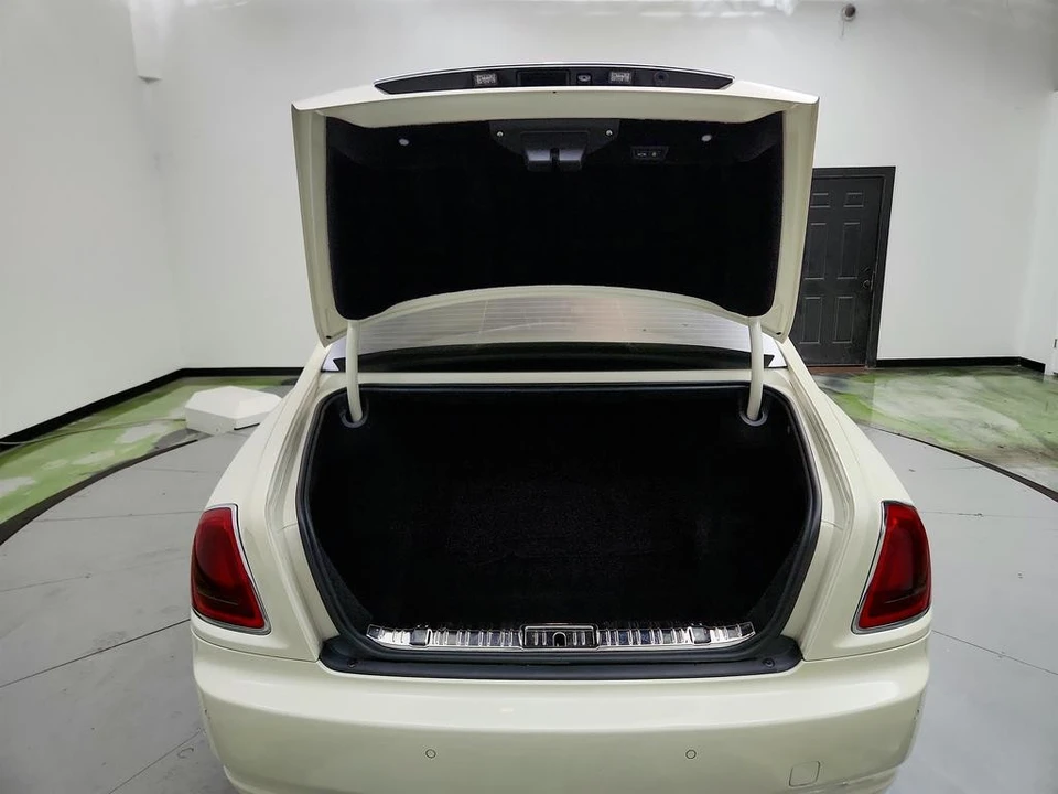 2013 Rolls-Royce Ghost 1st Gen - Image 31 of 31