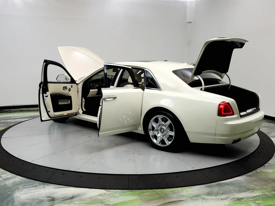 2013 Rolls-Royce Ghost 1st Gen - Image 12 of 31