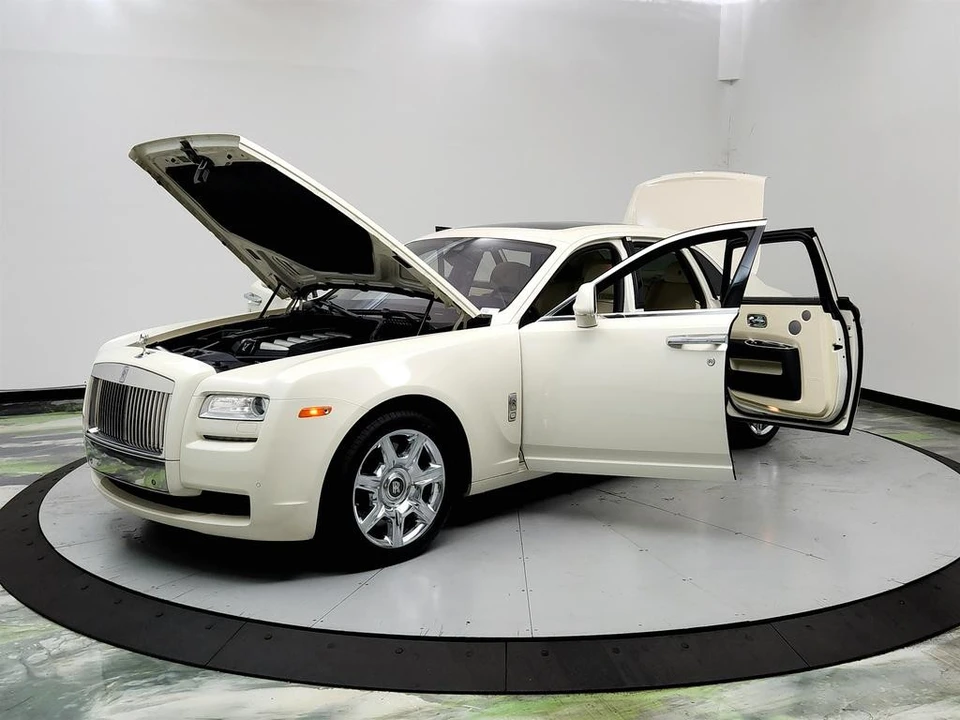 2013 Rolls-Royce Ghost 1st Gen - Image 9 of 31