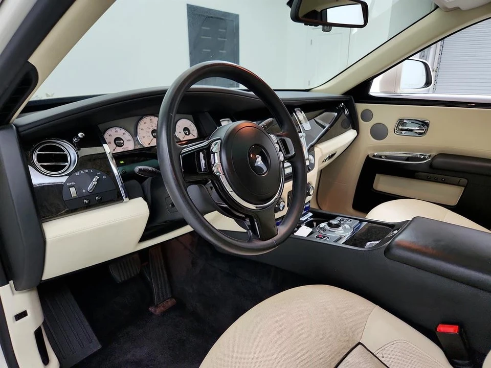2013 Rolls-Royce Ghost 1st Gen - Image 13 of 31