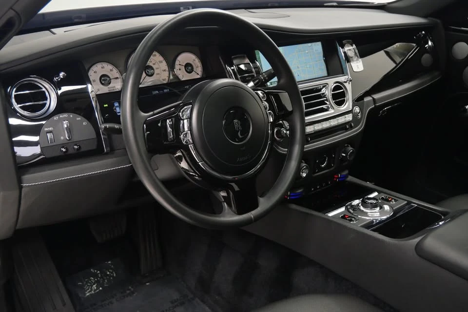 2013 Rolls-Royce Ghost 1st Gen - Image 9 of 15