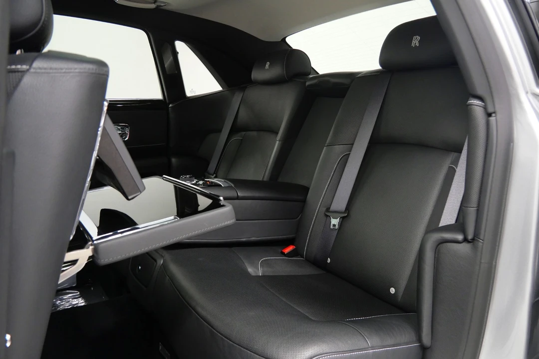 2013 Rolls-Royce Ghost 1st Gen - Image 16 of 21