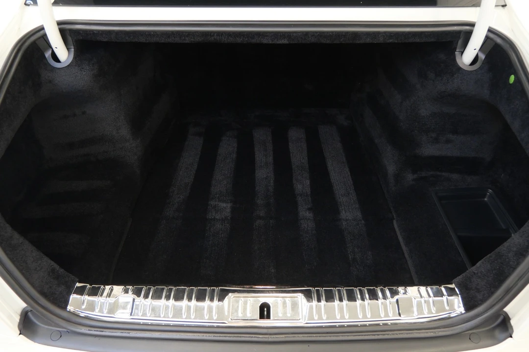 2013 Rolls-Royce Ghost 1st Gen - Image 18 of 21