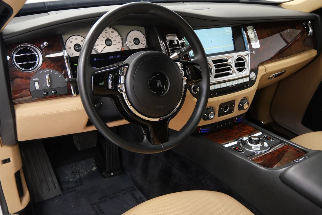 2013 Rolls-Royce Ghost 1st Gen - Image 13 of 21