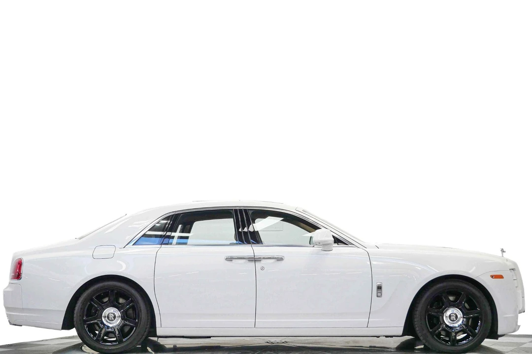 2013 Rolls-Royce Ghost 1st Gen - Image 2 of 12