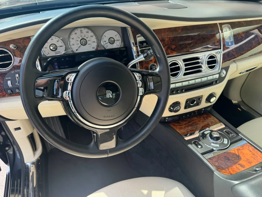 2013 Rolls-Royce Ghost 1st Gen - Image 9 of 14