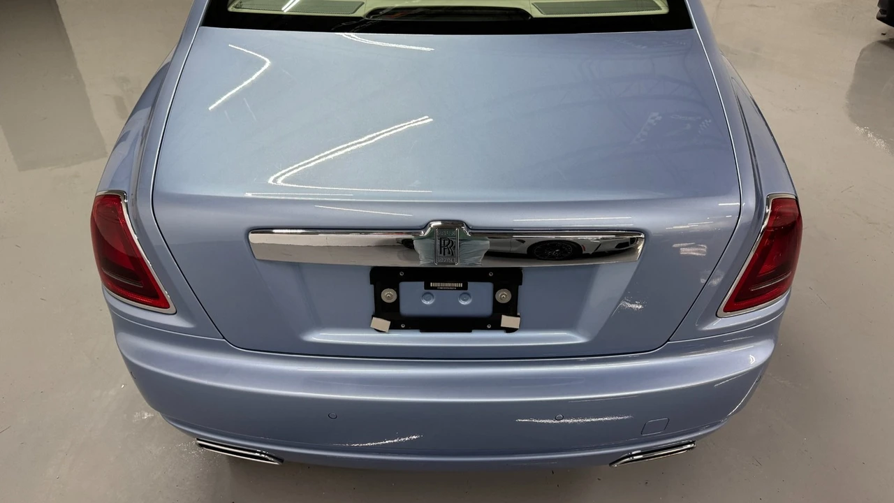 2013 Rolls-Royce Ghost 1st Gen - Image 15 of 21