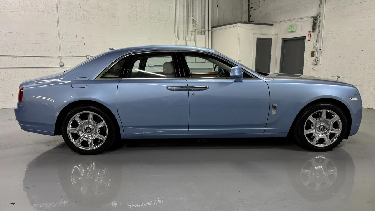 2013 Rolls-Royce Ghost 1st Gen - Image 8 of 21