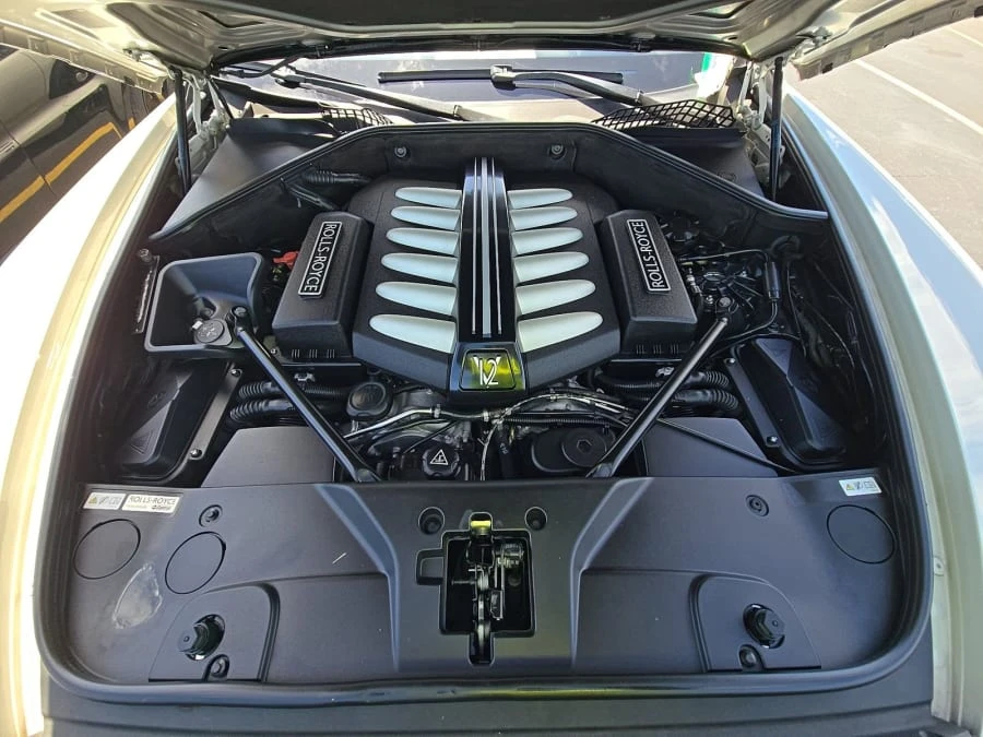 2013 Rolls-Royce Ghost 1st Gen - Image 29 of 31