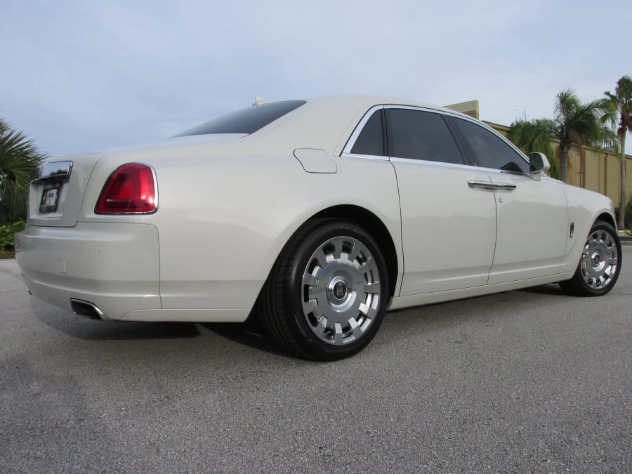 2013 Rolls-Royce Ghost 1st Gen - Image 2 of 8