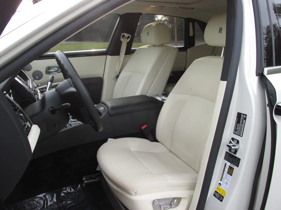 2013 Rolls-Royce Ghost 1st Gen - Image 5 of 8