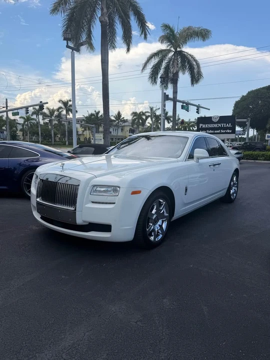 2013 Rolls-Royce Ghost 1st Gen - Image 2 of 18
