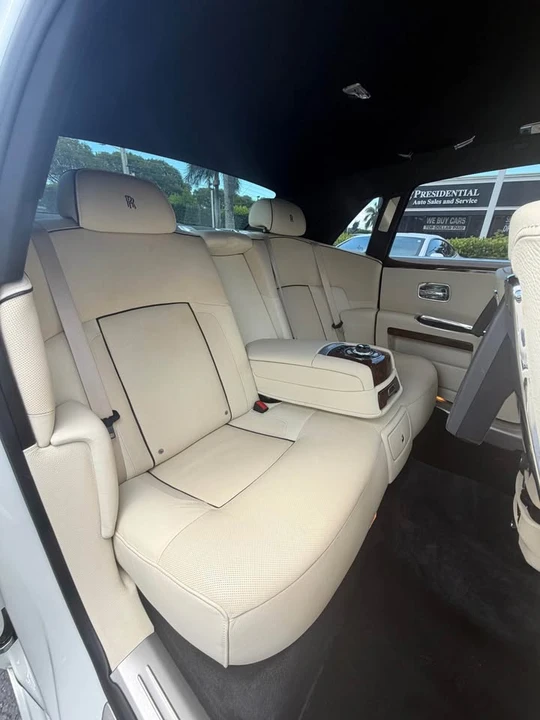 2013 Rolls-Royce Ghost 1st Gen - Image 14 of 18