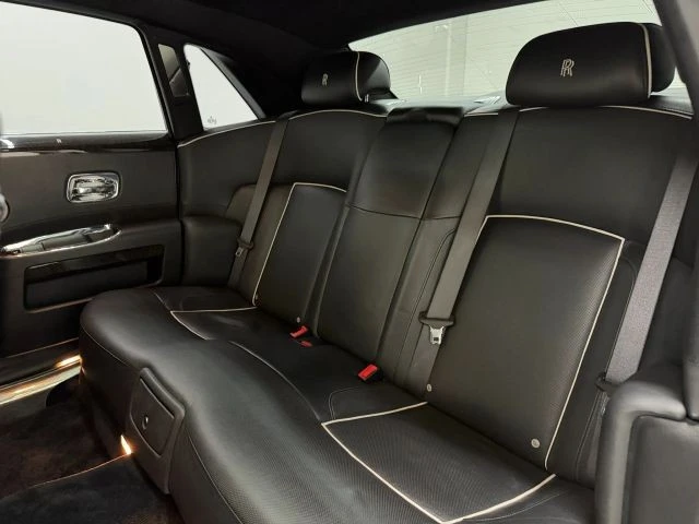 2013 Rolls-Royce Ghost 1st Gen - Image 15 of 31
