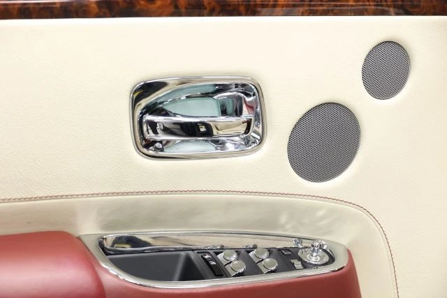 2013 Rolls-Royce Ghost 1st Gen - Image 10 of 31