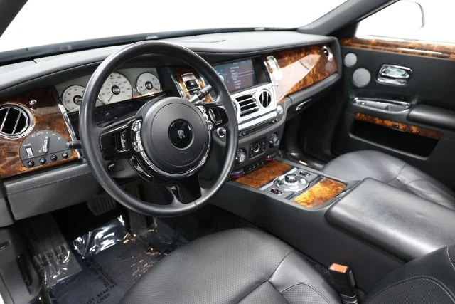 2013 Rolls-Royce Ghost 1st Gen - Image 2 of 31