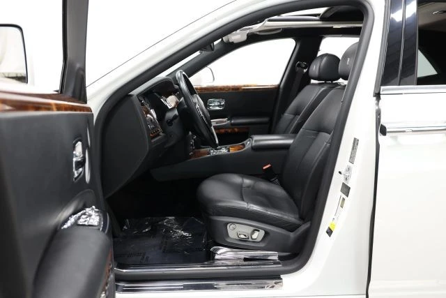 2013 Rolls-Royce Ghost 1st Gen - Image 15 of 31