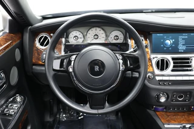 2013 Rolls-Royce Ghost 1st Gen - Image 26 of 31