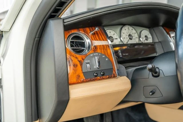 2013 Rolls-Royce Ghost 1st Gen - Image 12 of 21