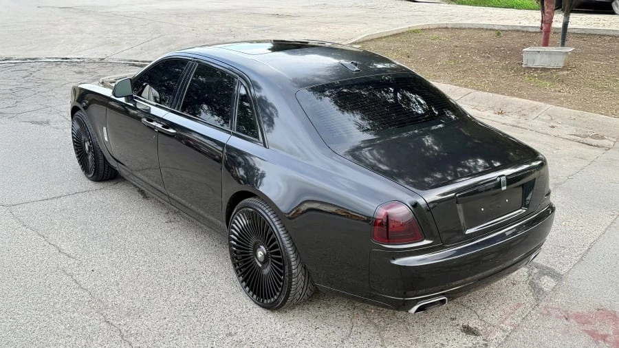 2013 Rolls-Royce Ghost 1st Gen - Image 9 of 19