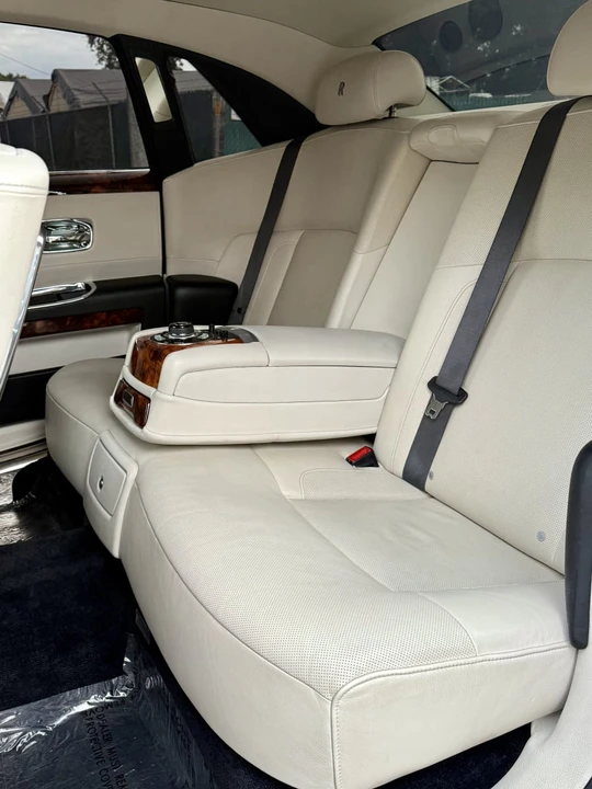 2013 Rolls-Royce Ghost 1st Gen - Image 19 of 19