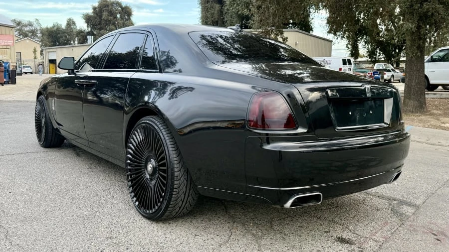 2013 Rolls-Royce Ghost 1st Gen - Image 5 of 19