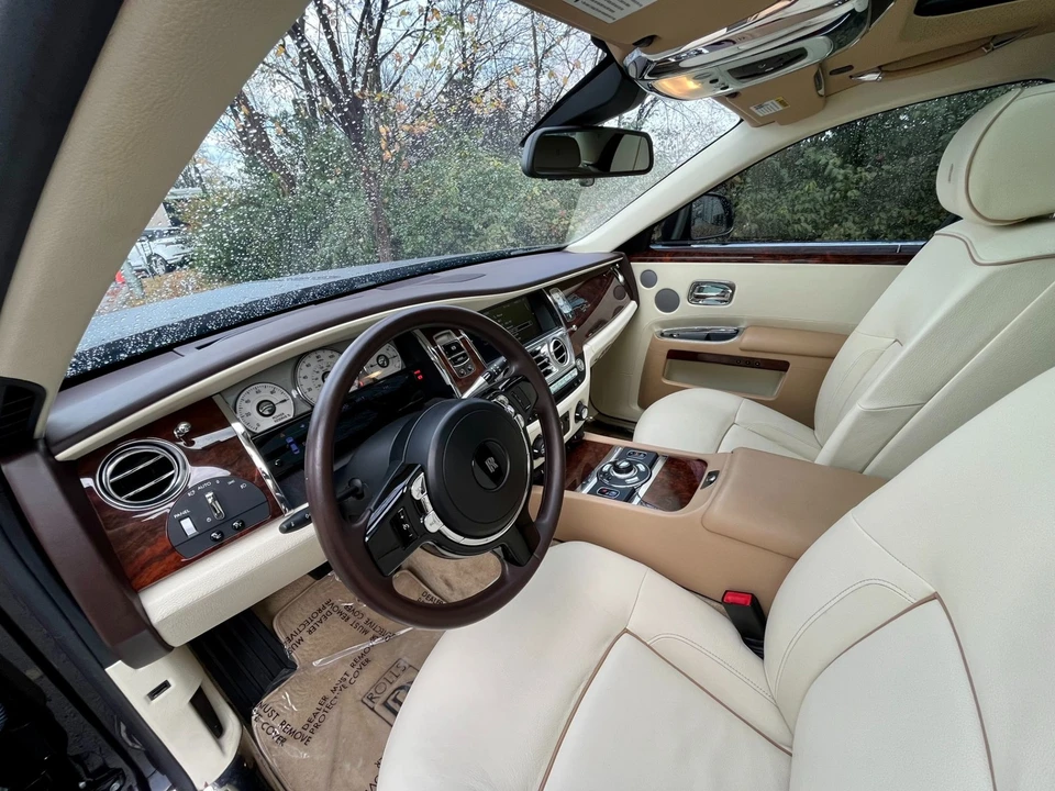 2013 Rolls-Royce Ghost 1st Gen - Image 12 of 12