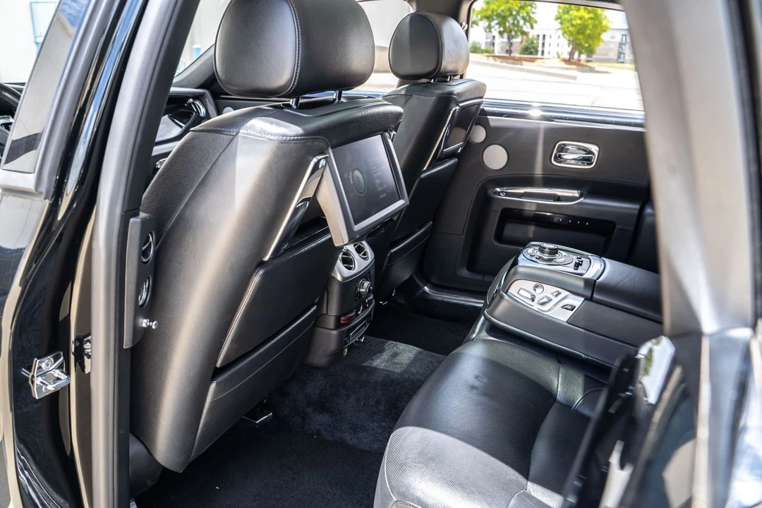2013 Rolls-Royce Ghost 1st Gen - Image 27 of 31