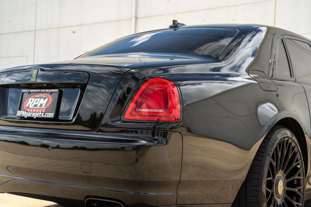 2013 Rolls-Royce Ghost 1st Gen - Image 13 of 31