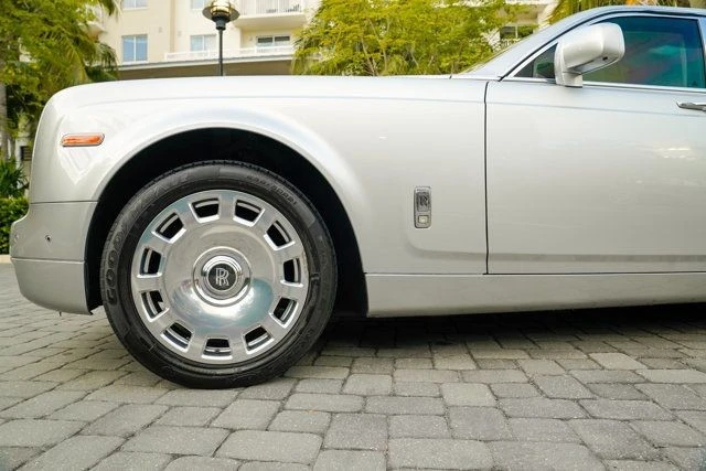 2013 Rolls-Royce Phantom VII - Image 12 of 21