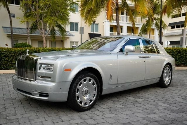 2013 Rolls-Royce Phantom VII - Image 9 of 21