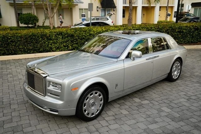 2013 Rolls-Royce Phantom VII - Image 10 of 21
