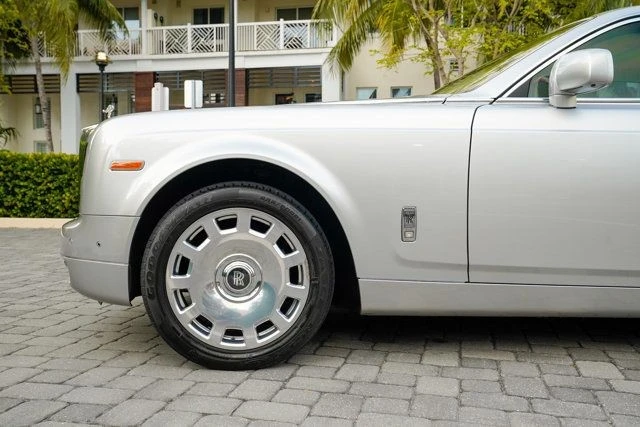 2013 Rolls-Royce Phantom VII - Image 13 of 21