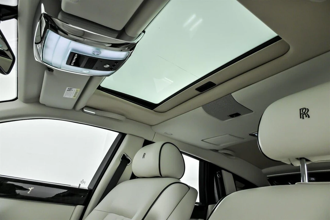 2013 Rolls-Royce Phantom VII - Image 30 of 31