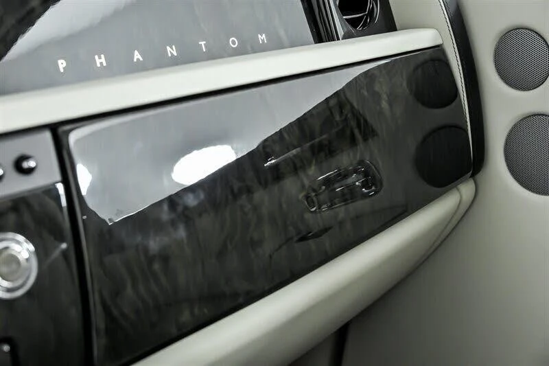 2013 Rolls-Royce Phantom VII - Image 29 of 31