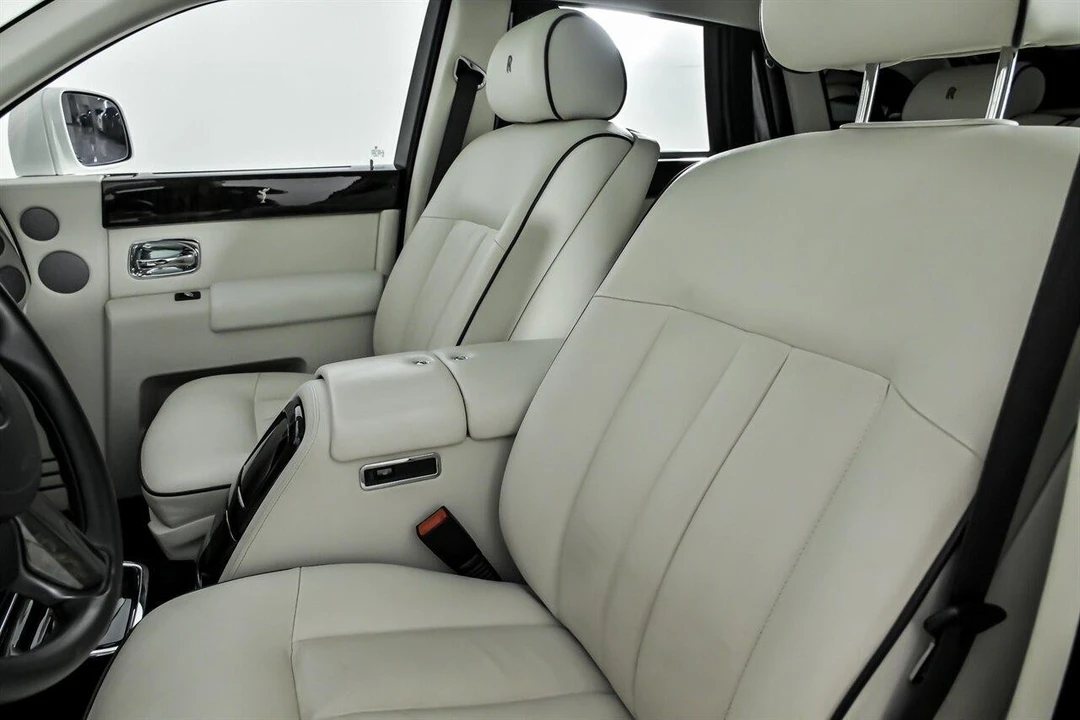 2013 Rolls-Royce Phantom VII - Image 31 of 31