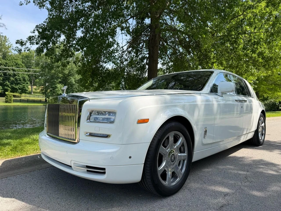 2013 Rolls-Royce Phantom VII - Image 7 of 31