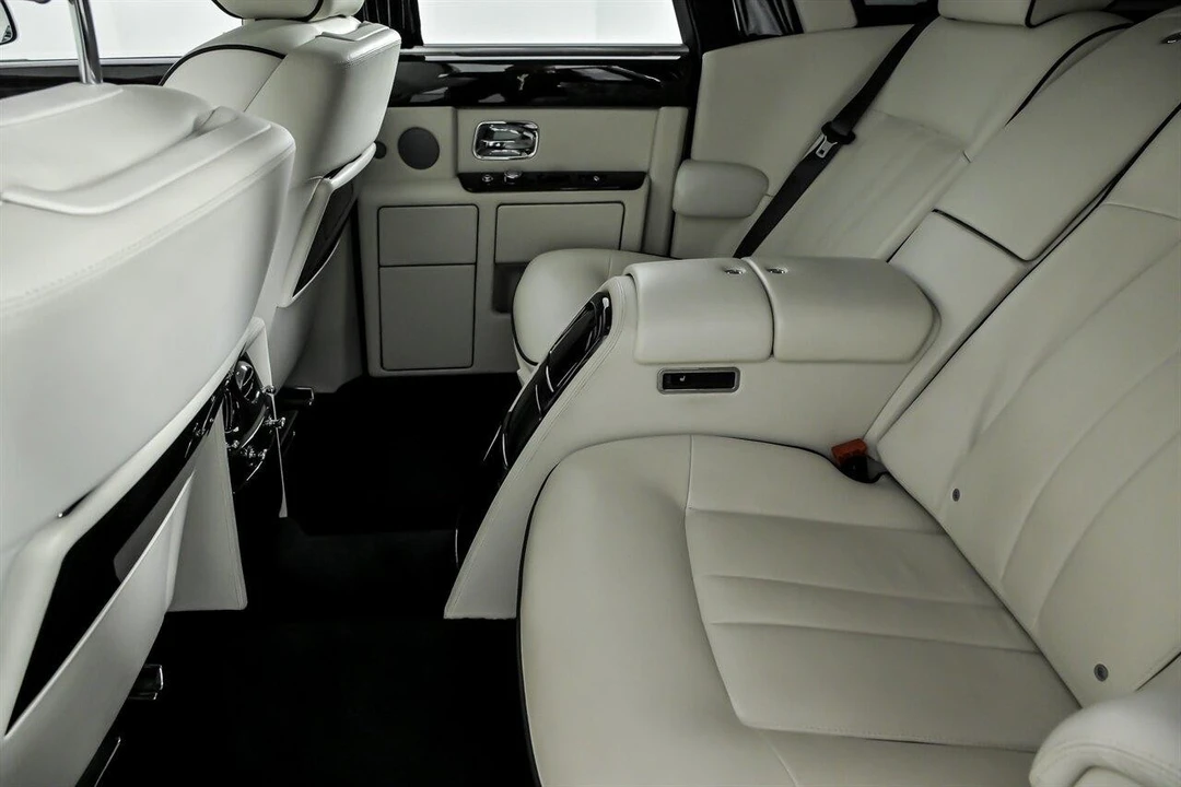 2013 Rolls-Royce Phantom VII - Image 22 of 31