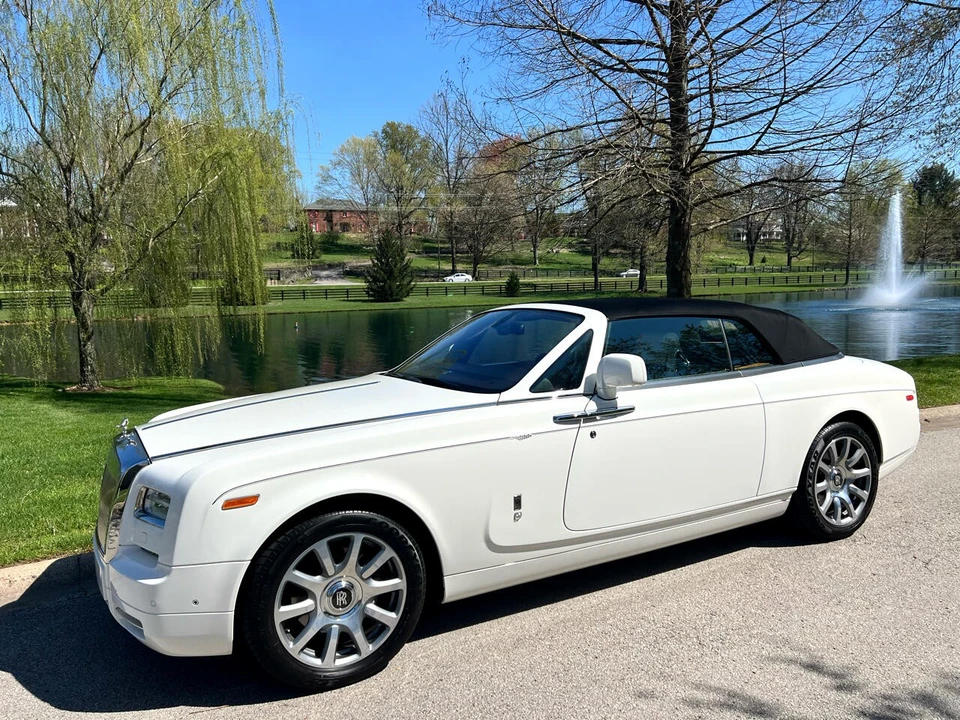 2013 Rolls-Royce Phantom VII - Image 17 of 31