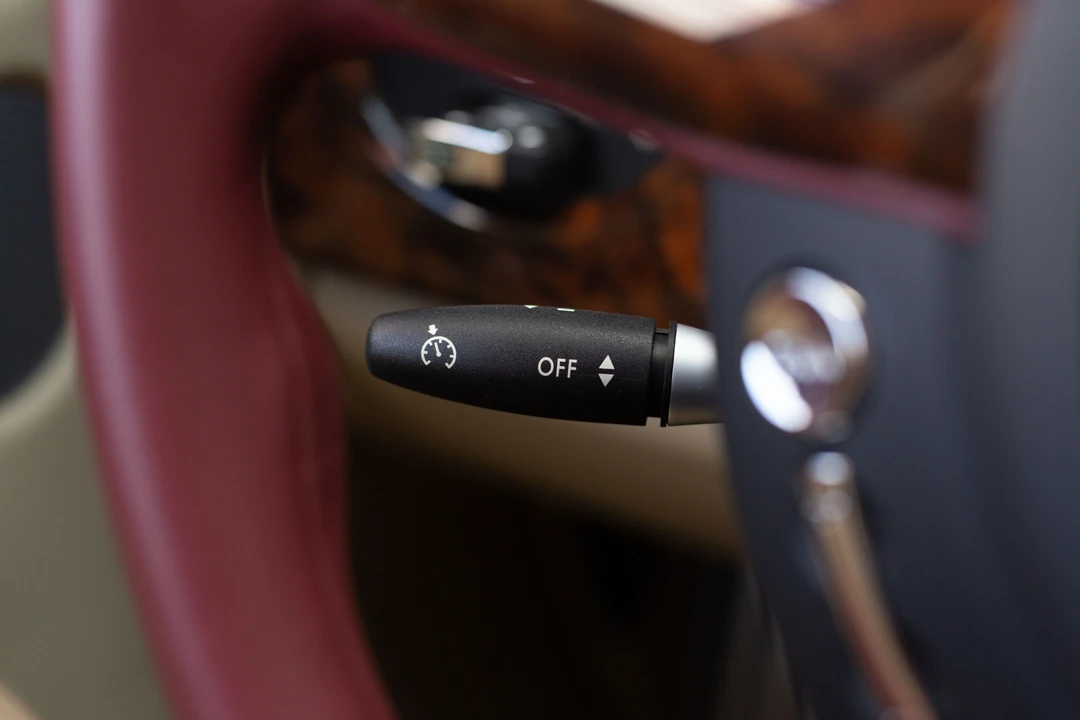2013 Rolls-Royce Phantom VII - Image 15 of 31