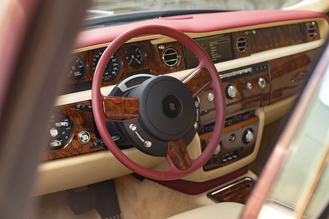 2013 Rolls-Royce Phantom VII - Image 9 of 31