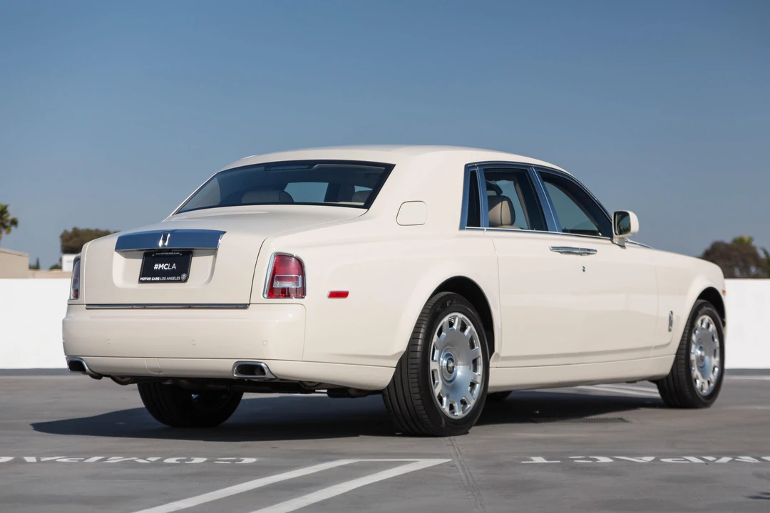 2013 Rolls-Royce Phantom VII - Image 10 of 31