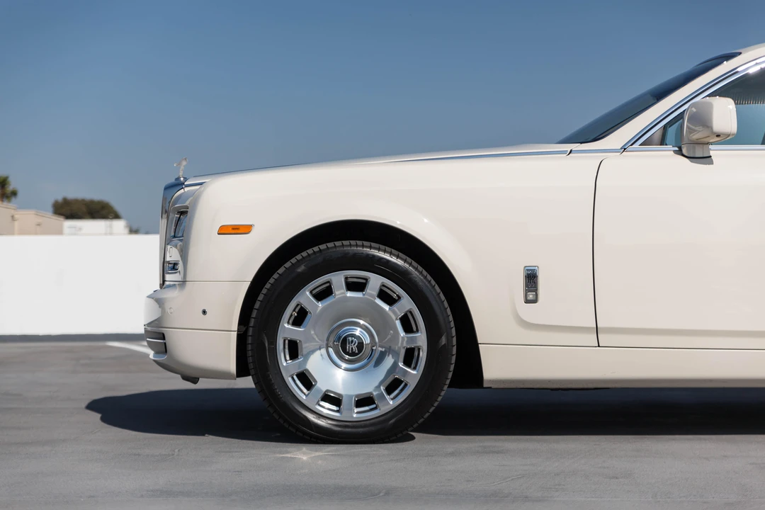 2013 Rolls-Royce Phantom VII - Image 27 of 31