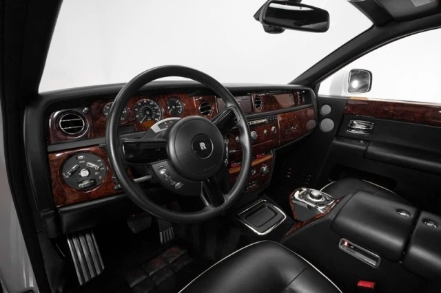 2013 Rolls-Royce Phantom VII - Image 4 of 21